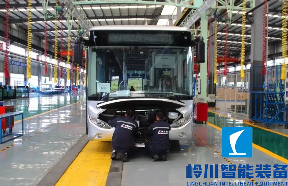 公交車(chē)4.webp.jpg
